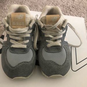 Kids New Balance size 9c